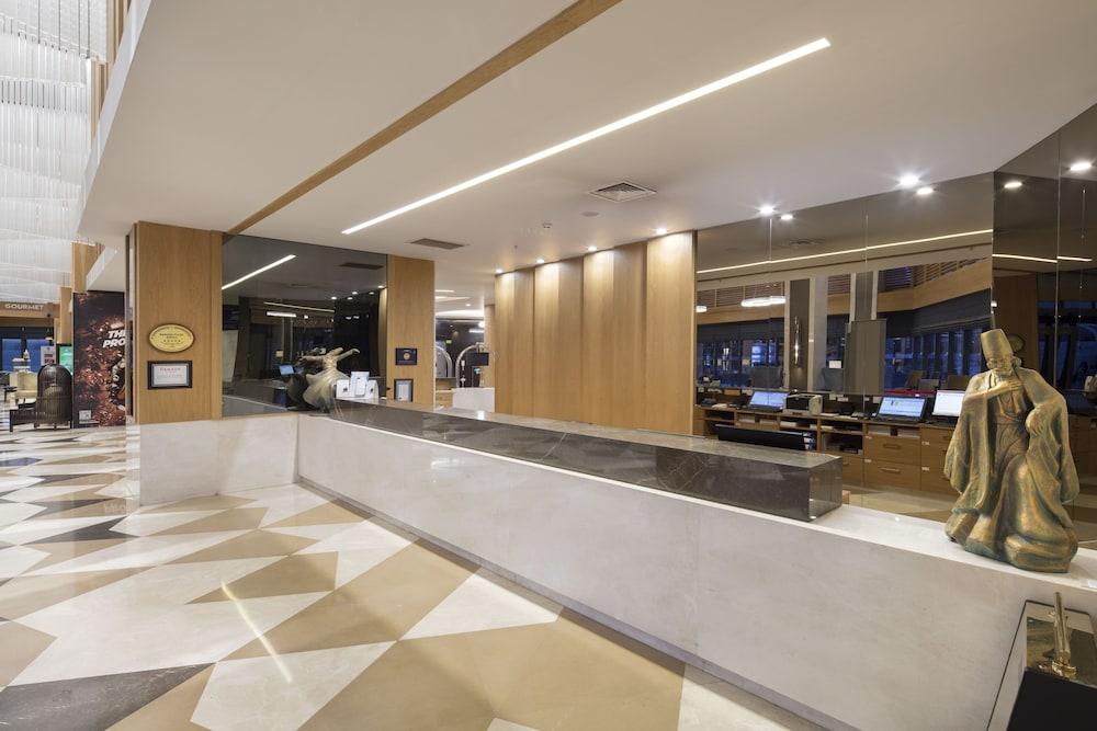 Hotel Ramada Plaza By Wyndham
